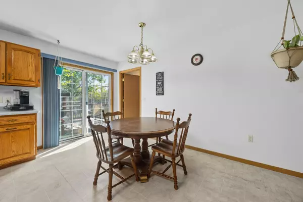 Stevens Point, WI 54481,2825 LEAHY AVENUE