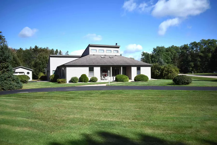 2151 BIRCH DRIVE, Plover, WI 54467