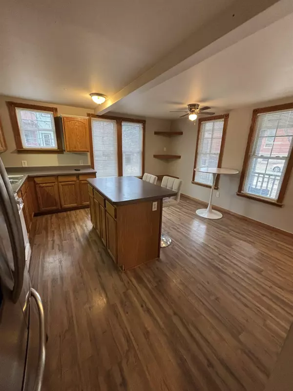 Stevens Point, WI 54481,2117 WYATT AVENUE