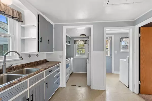 Wisconsin Rapids, WI 54495,450 15TH AVENUE NORTH