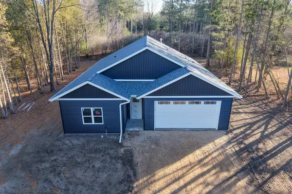 Wisconsin Rapids, WI 54494,937 HUFFMAN ROAD