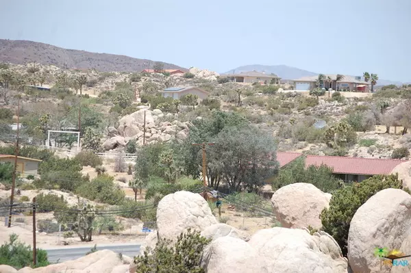 Yucca Valley, CA 92284,5676 OLD WOMAN SPRINGS RD