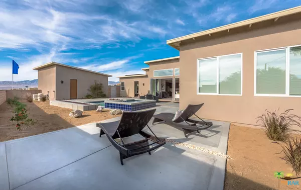 Desert Hot Springs, CA 92240,13867 Valley View CT