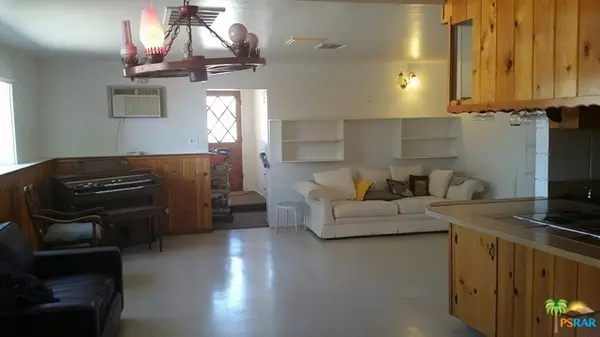 Desert Hot Springs, CA 92242,17650 BUBBLING WELLS RD