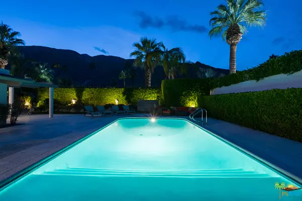 Palm Springs, CA 92262,963 N VIA MONTE VISTA