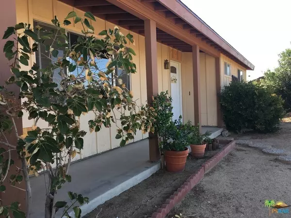 Joshua Tree, CA 92252,61401 ALTA VISTA DR