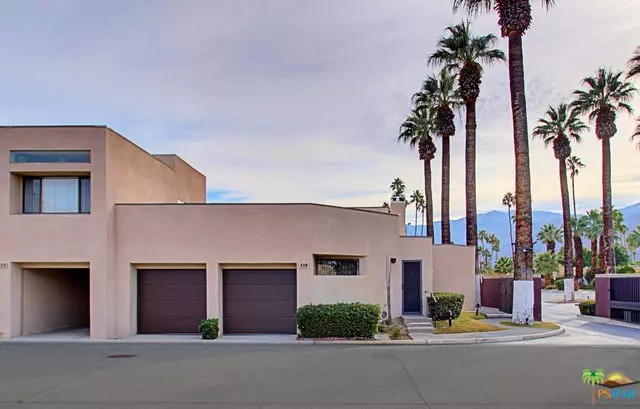 911 S VILLAGE SQ, Palm Springs, CA 92262