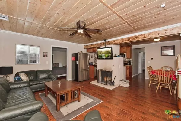 Big Bear City, CA 92314,300 W NORTH SHORE DR