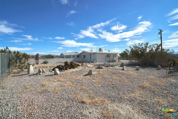 Desert Hot Springs, CA 92241,21150 HOT SPRINGS RD