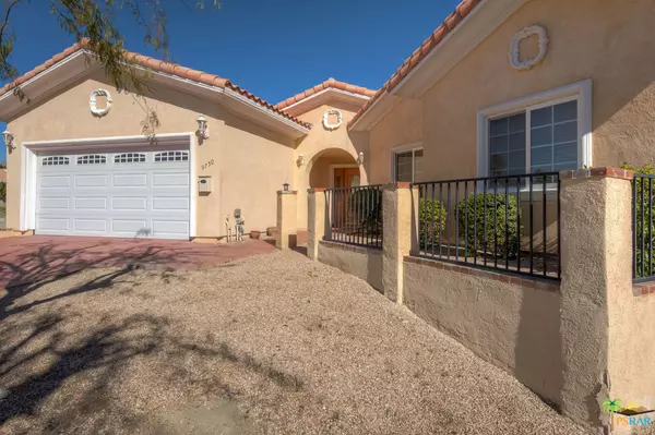 Desert Hot Springs, CA 92240,9750 Middlecoff CT