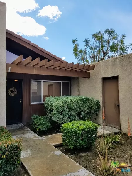 1750 RIDGEVIEW CIR, Palm Springs, CA 92264