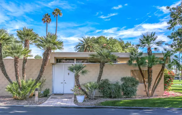 42 Lakeview DR, Palm Springs, CA 92264