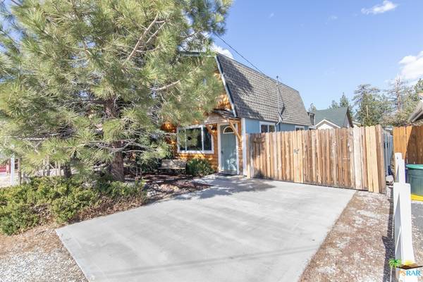 1057 Hugo LN, Big Bear City, CA 92314