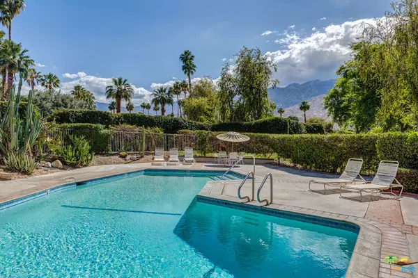 Palm Springs, CA 92264,2449 OAKCREST DR