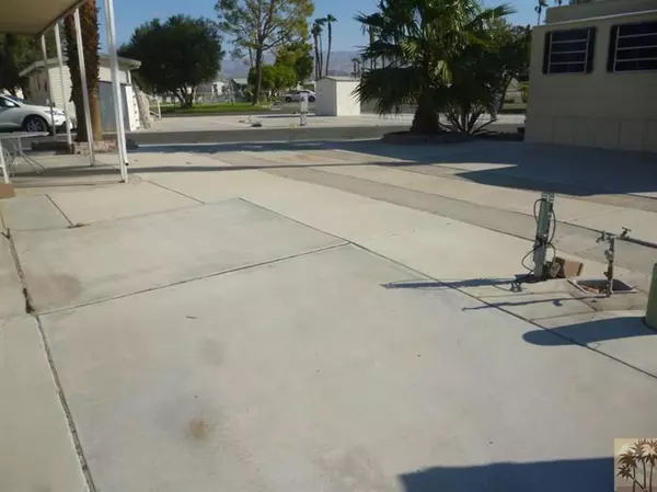 Indio, CA 92203,0 Indio Springs DR #9