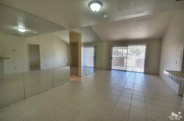 La Quinta, CA 92253,0 W Sundown Crest DR