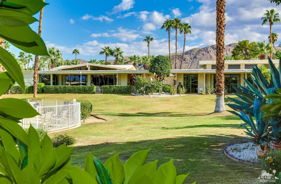 0 S Cresta DR, Palm Springs, CA 92264