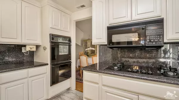 Fountain Valley, CA 92708,0 La Mora CIR