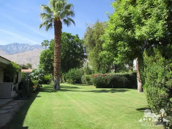 Palm Springs, CA 92264,0 Oakcrest DR