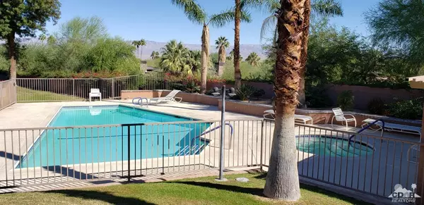 Palm Desert, CA 92260,0 Sunny Summit LN