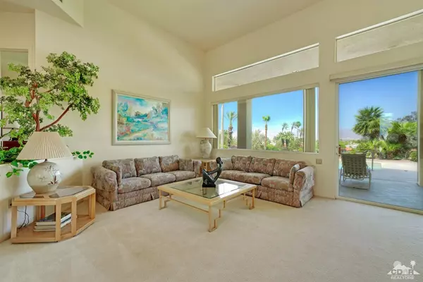 Bermuda Dunes, CA 92203,0 Bath Point CT