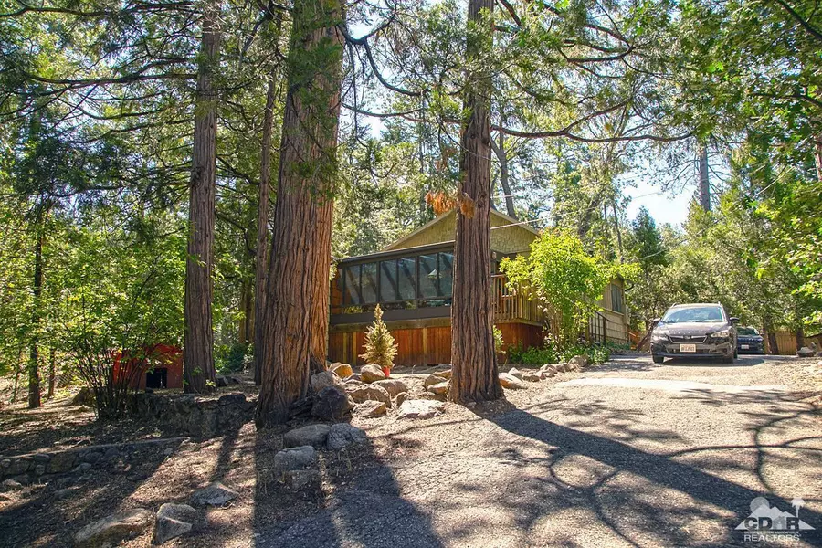 54105 S Circle DR, Idyllwild, CA 92549