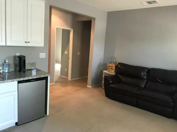 Indio, CA 92203,0 Tiempo CT