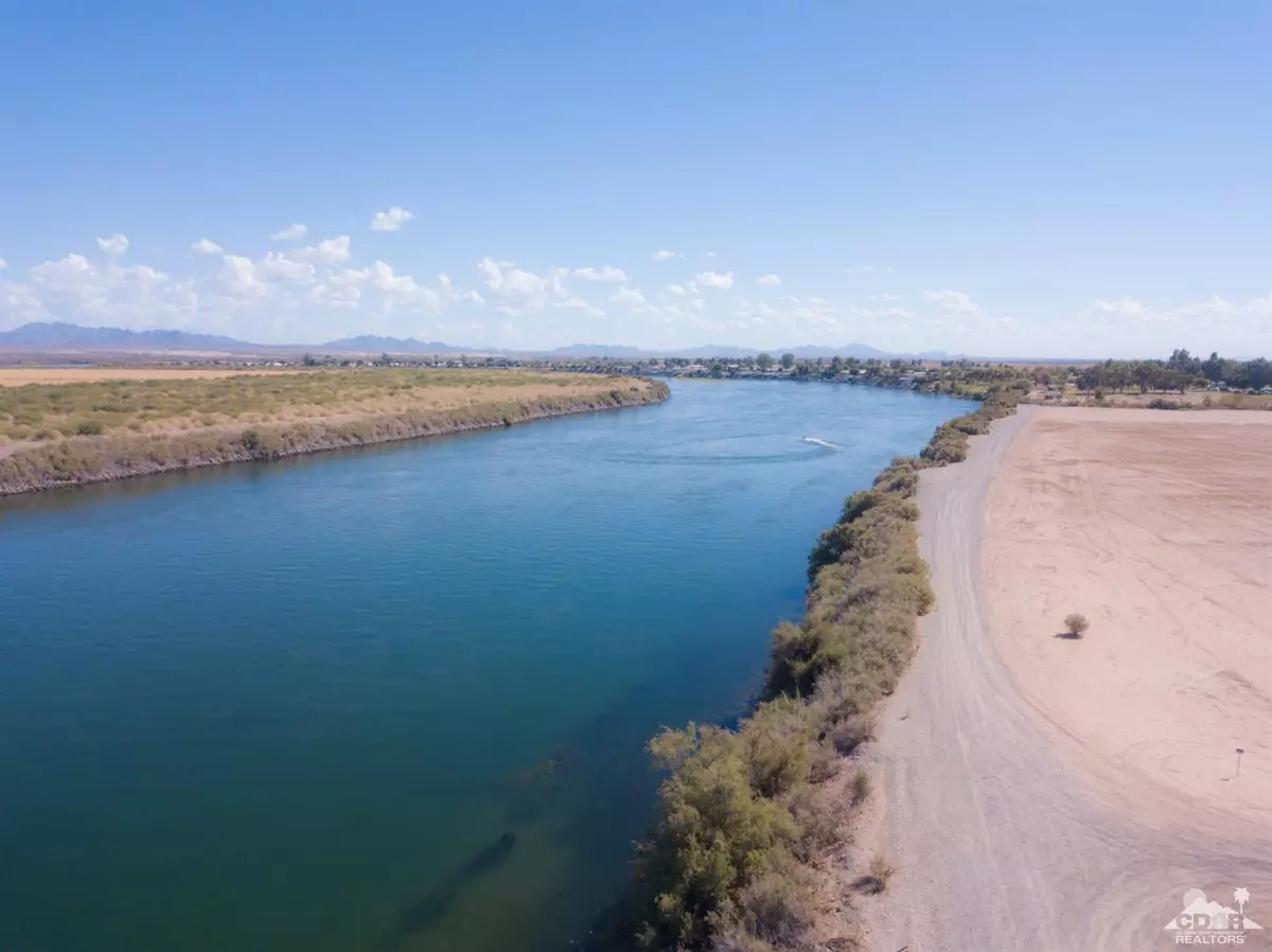 Blythe, CA 92225,0 Acres on 4th AVE