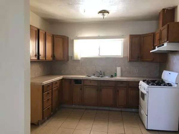 Palm Springs, CA 92264,4409 E Camino Parocela