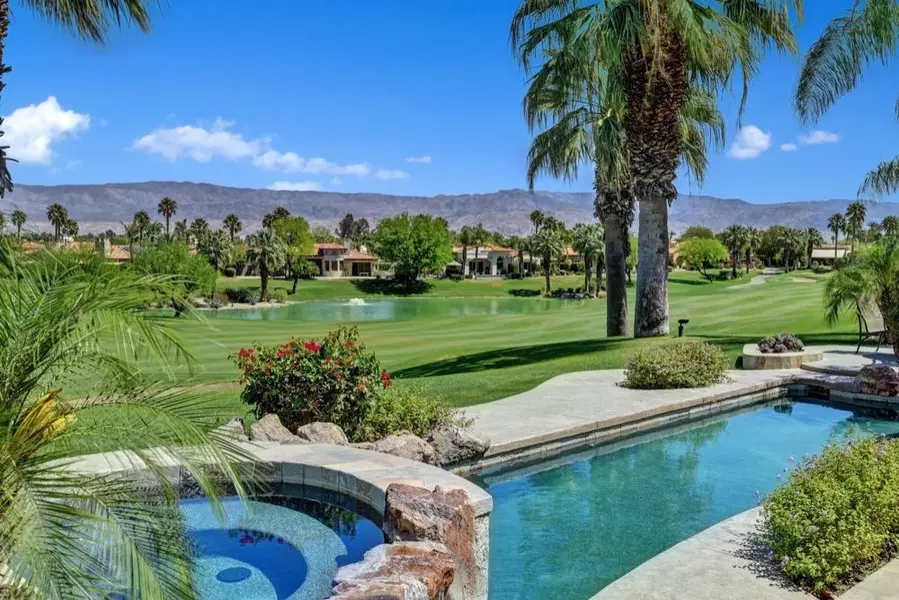 858 Fire Dance LN, Palm Desert, CA 92211