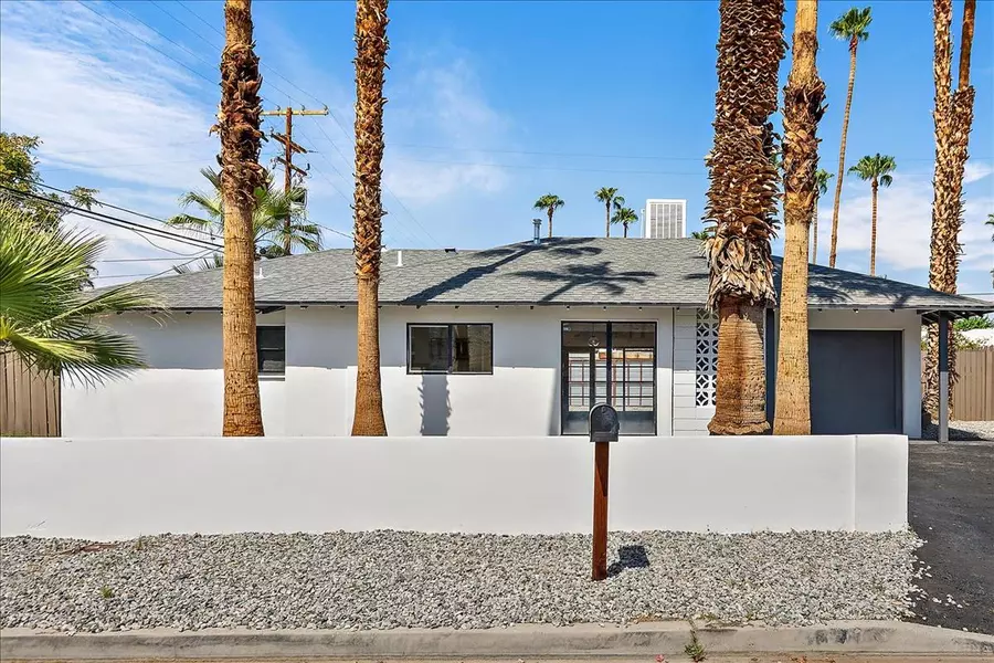 3820 E Calle San Antonio, Palm Springs, CA 92264