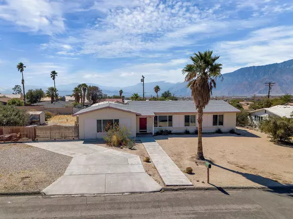 66071 Mission Lakes BLVD, Desert Hot Springs, CA 92240