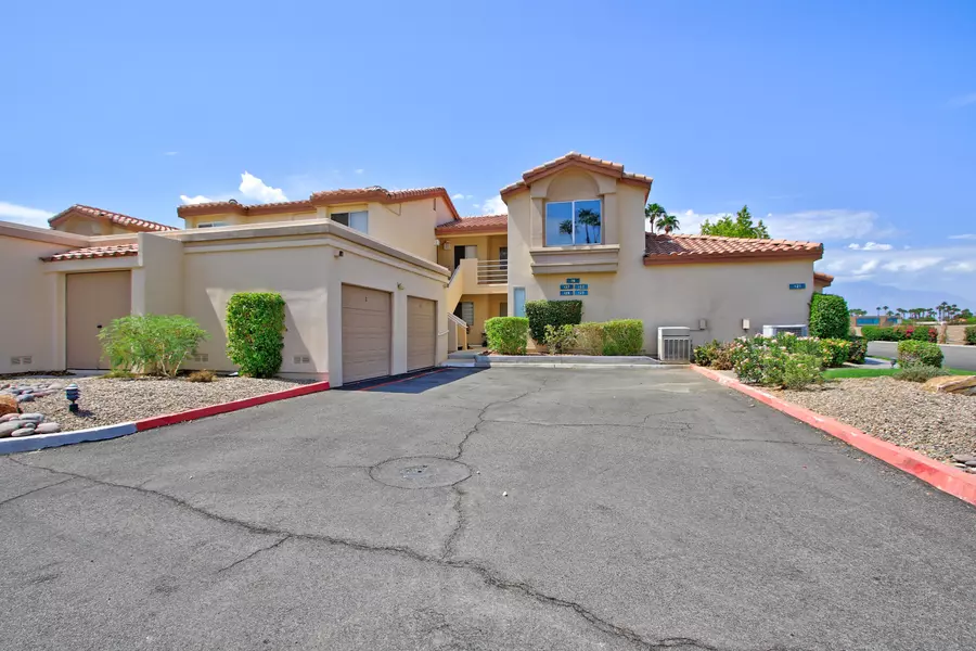 78129 Indigo DR, La Quinta, CA 92253