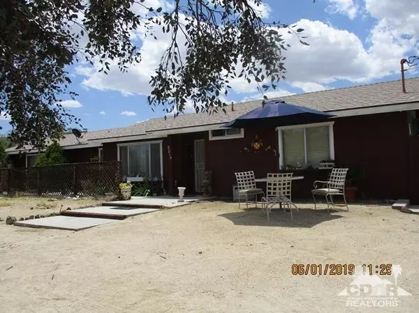 Joshua Tree, CA 92252,6815 Mount Shasta AVE