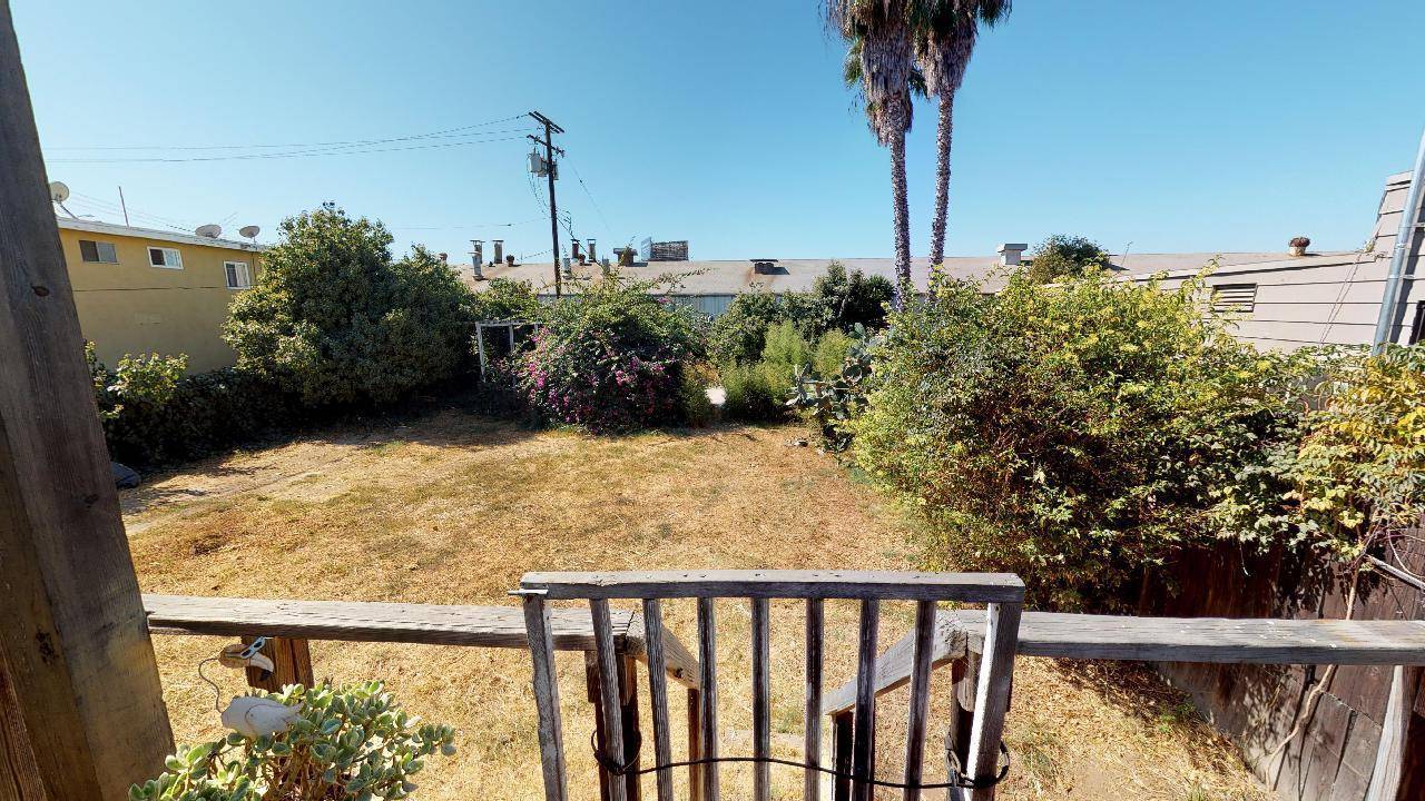 Long Beach, CA 90813,912 N Loma Vista DR