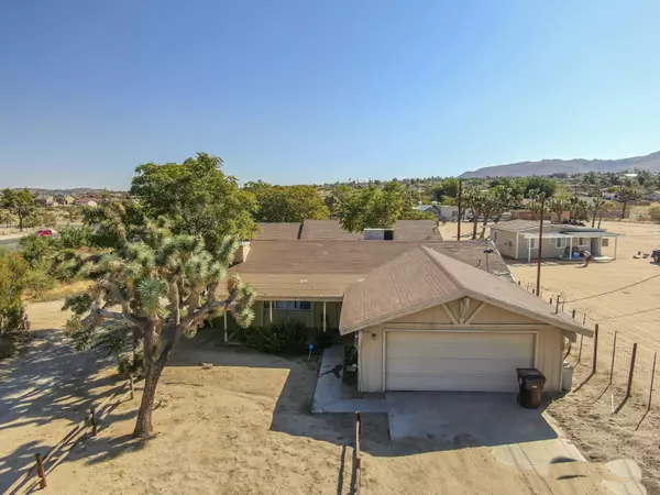 Yucca Valley, CA 92284,7327 Joshua View DR