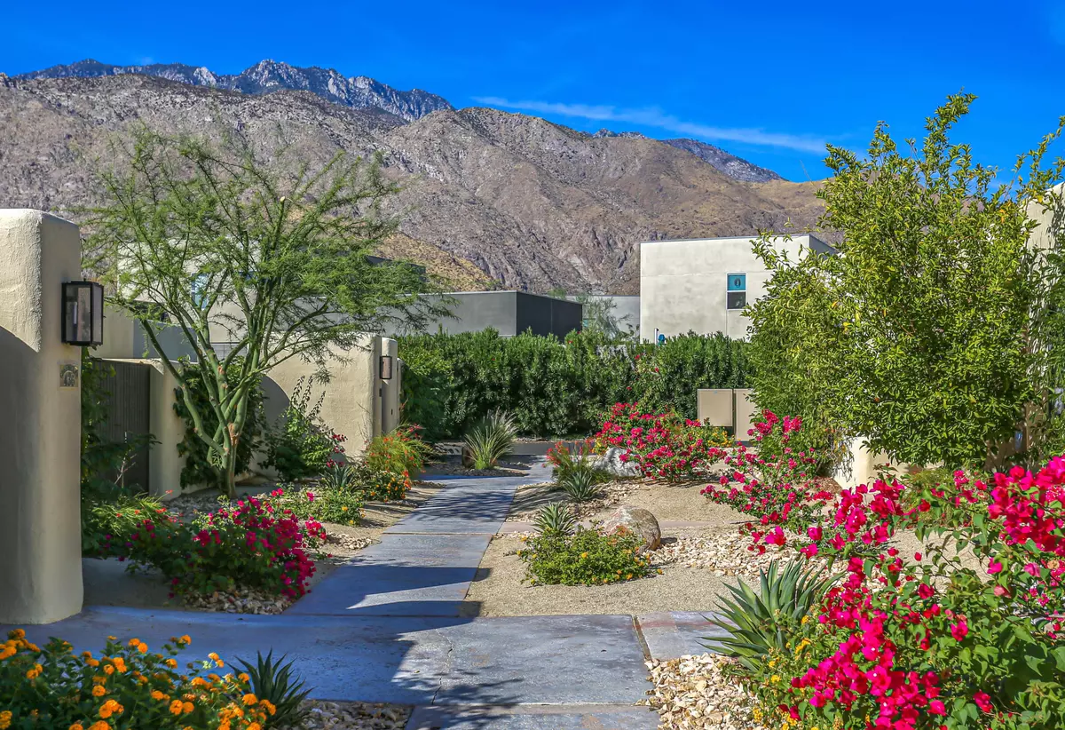 Palm Springs, CA 92262,454 N Greenhouse WAY