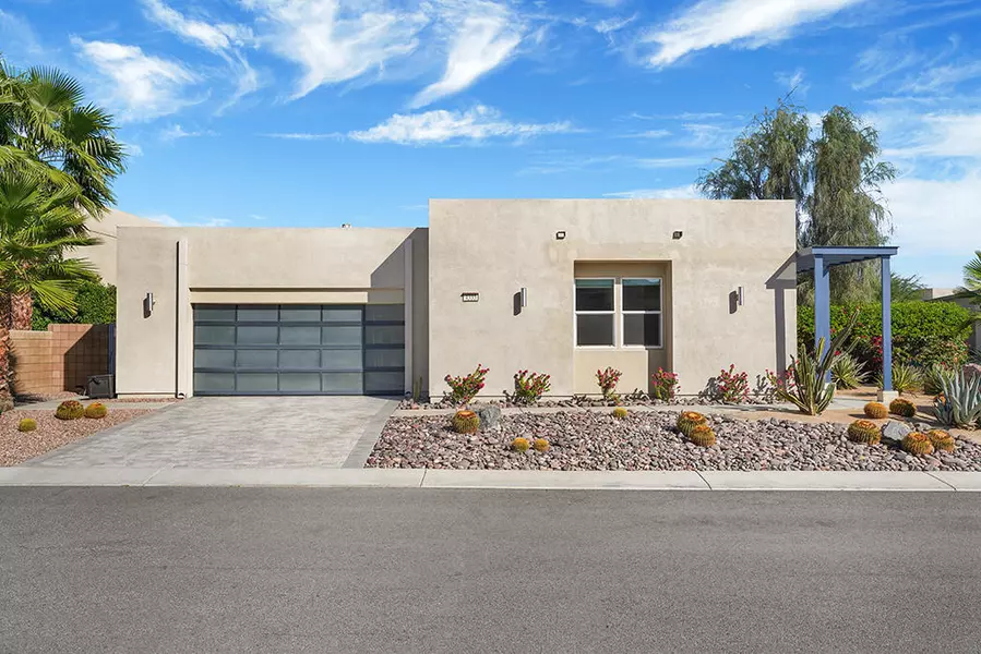 4333 Vivant WAY, Palm Springs, CA 92262