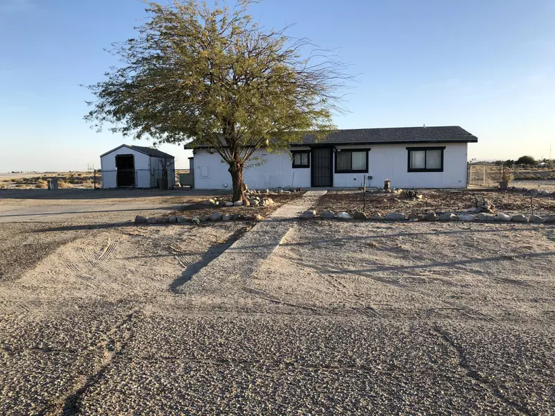 947 Sea Port AVE, Salton City, CA 92275