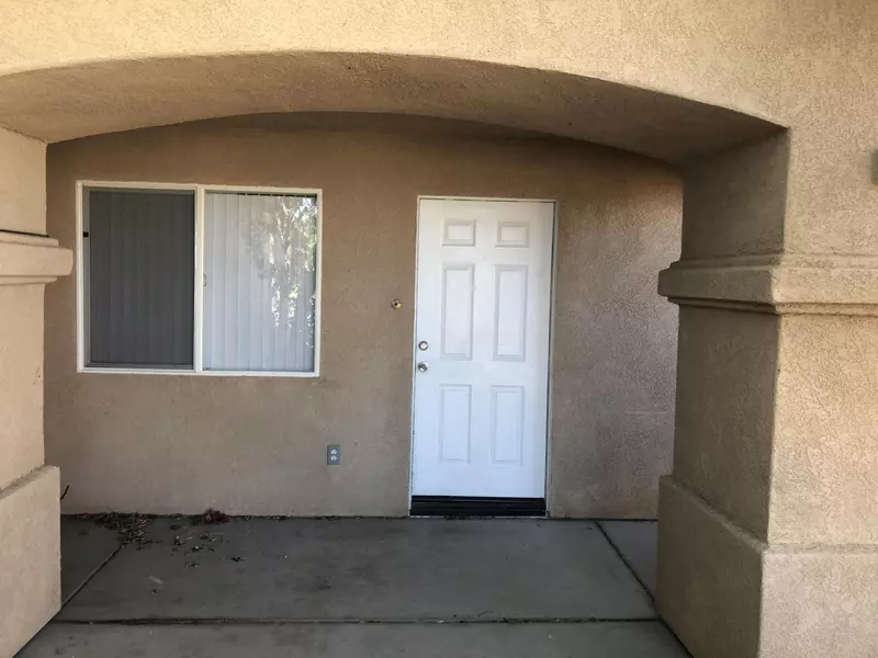 2793 Calhoun ST, Thermal, CA 92274