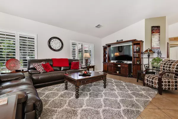 La Quinta, CA 92253,47845 Via Nice