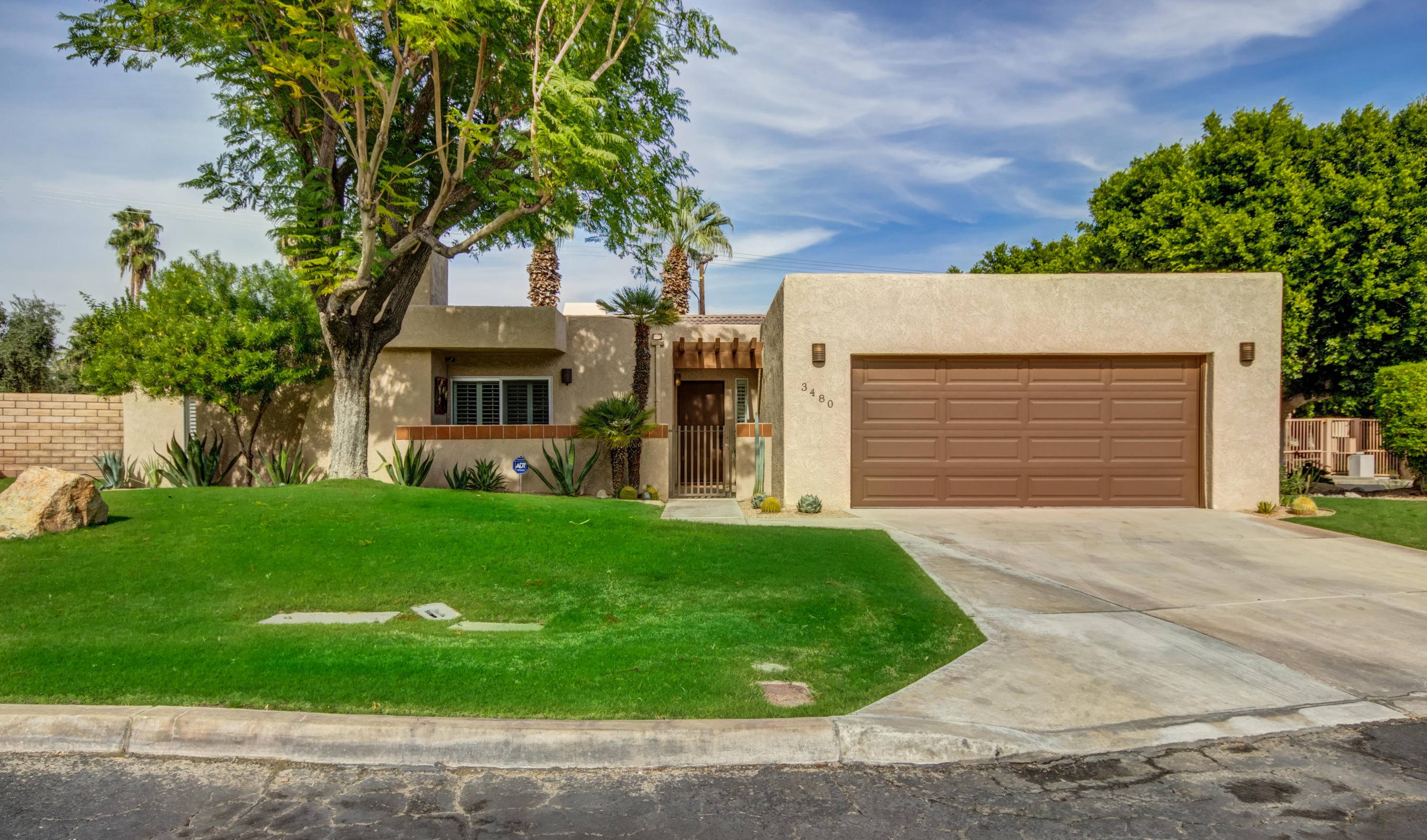 3480 Ridgeview CIR, Palm Springs, CA 92264