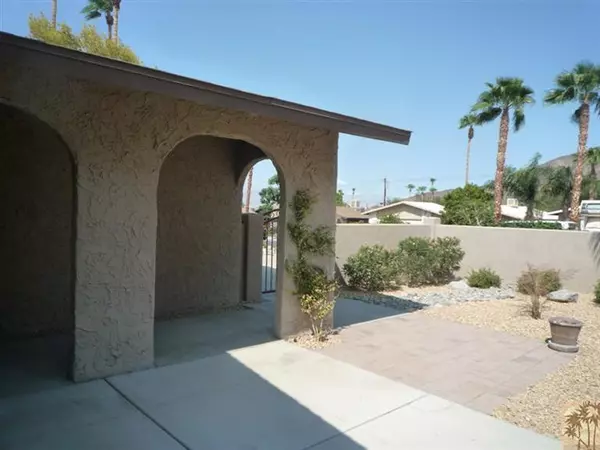 La Quinta, CA 92253,53955 Avenida Herrera