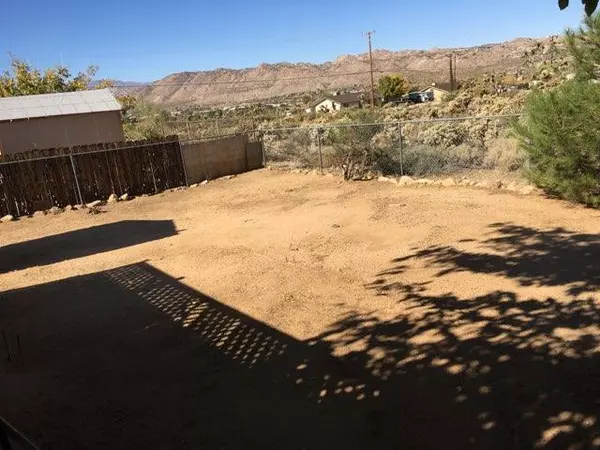 Yucca Valley, CA 92284,57932 Pueblo TRL