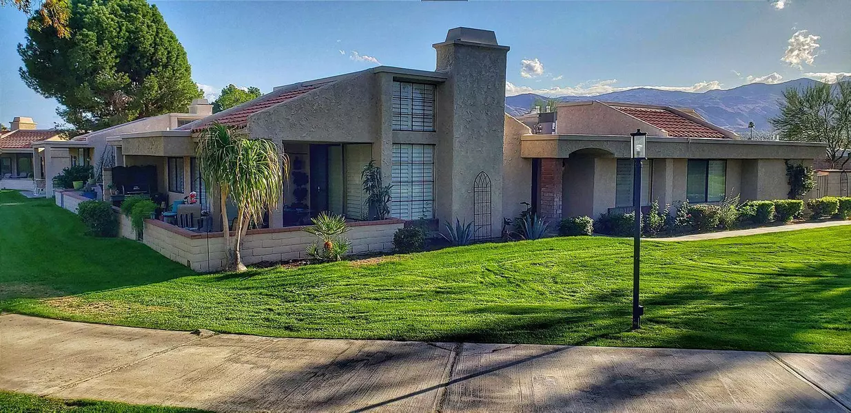 35970 Paseo Circulo W, Cathedral City, CA 92234