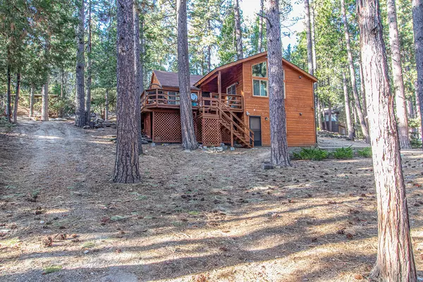 Idyllwild, CA 92549,54560 Tangle Wood LN