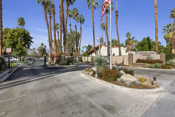 Rancho Mirage, CA 92270,74 Magdalena DR