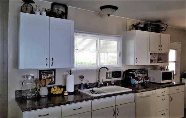 Desert Hot Springs, CA 92241,74711 Dillon RD #330