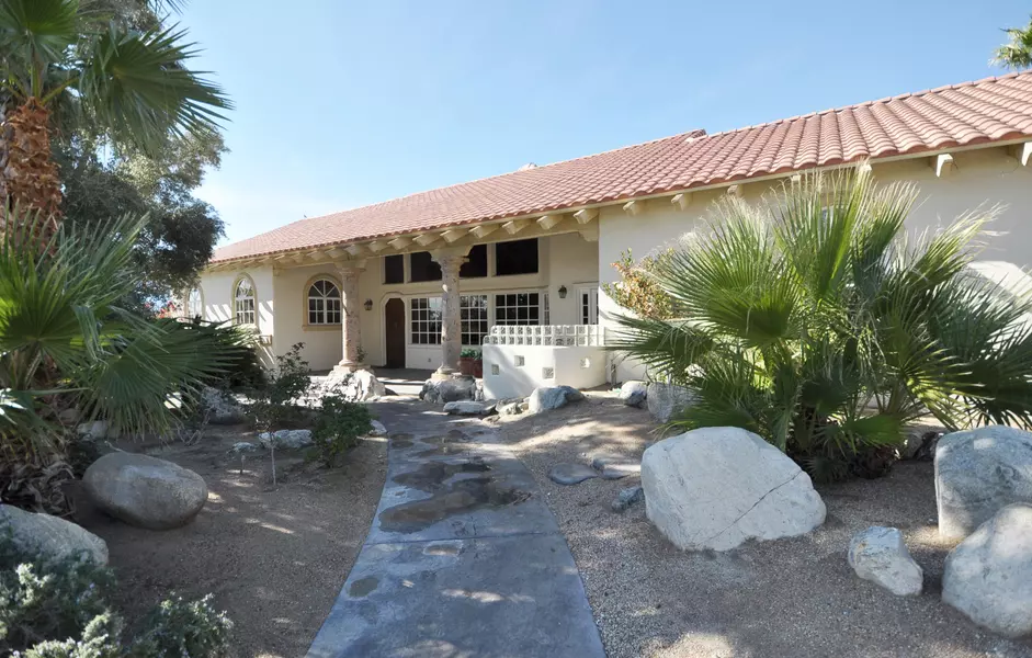 8471 Clubhouse BLVD, Desert Hot Springs, CA 92240