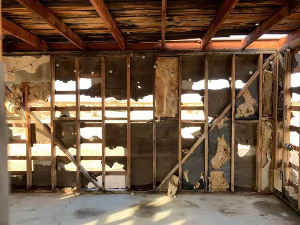 Joshua Tree, CA 92252,0 Mt Shasta AVE